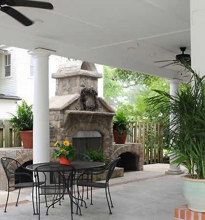 Carriage House Inn เอเกน ภายนอก รูปภาพ