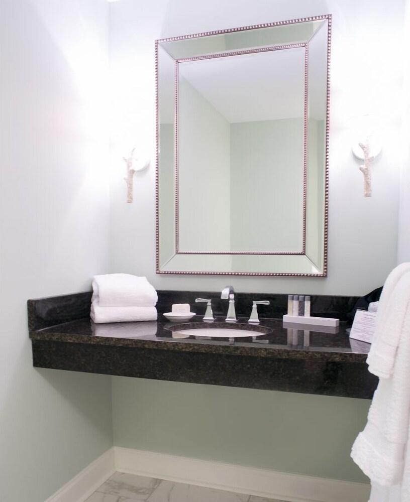 Carriage House Inn เอเกน ภายนอก รูปภาพ