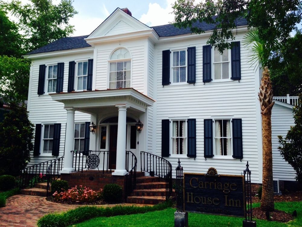 Carriage House Inn เอเกน ภายนอก รูปภาพ